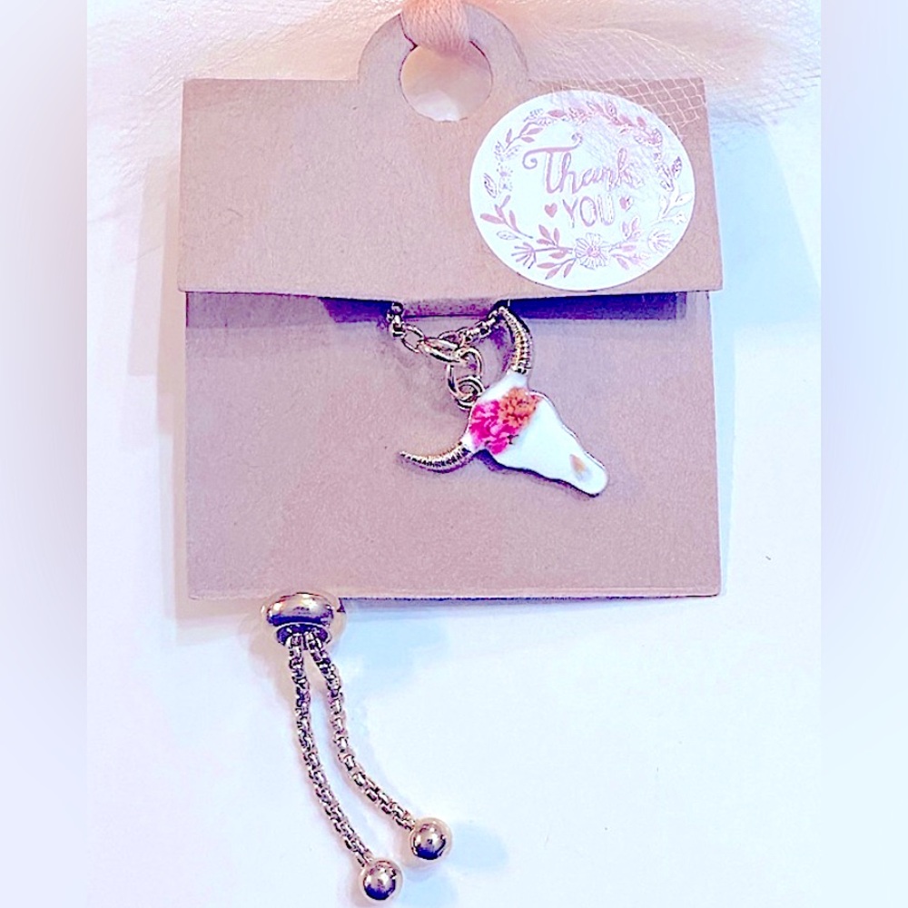 New: BÖhÖ CÖWGïRL Bull Skull Pendant w/Pink Floral Accent Gold-tone SÖUL Jewelry